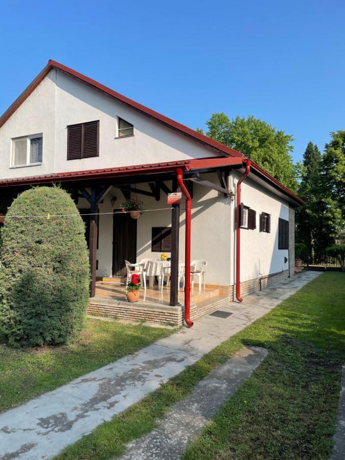 BalatonboglárRozsa Nyaralohaz别墅 外观 照片